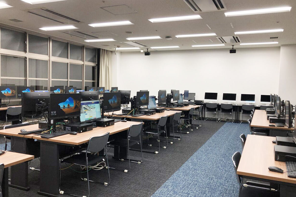 コンピュータ教室