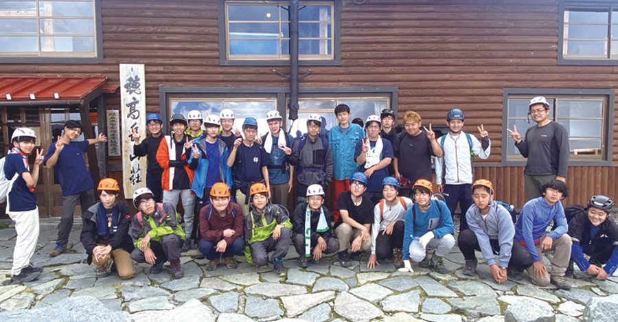 サイエンス部 地学・物理班（中・高）
