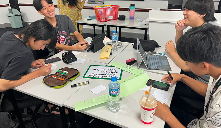 ベトナムアカデミックキャンプの様子