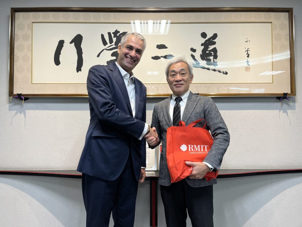 【ベトナムアカデミックキャンプ】静岡大学「探究・情報コンテスト」に出場・RMITと交流の強化をしました！