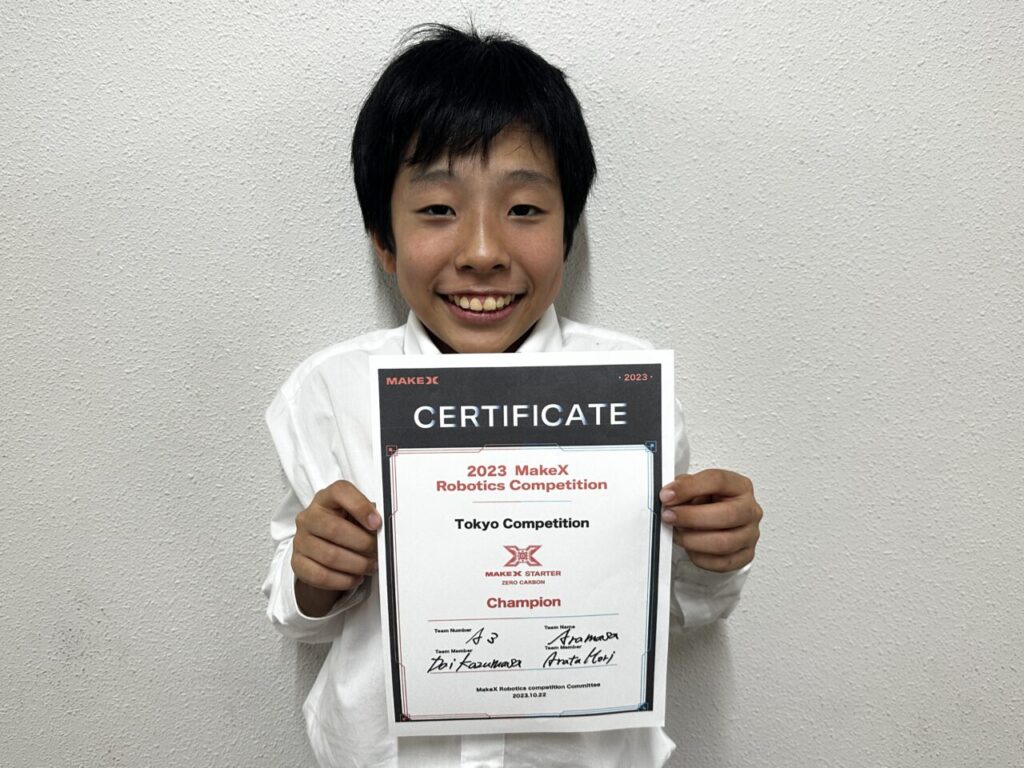 中学１年生が校外のプログラミング活動で世界大会出場！！