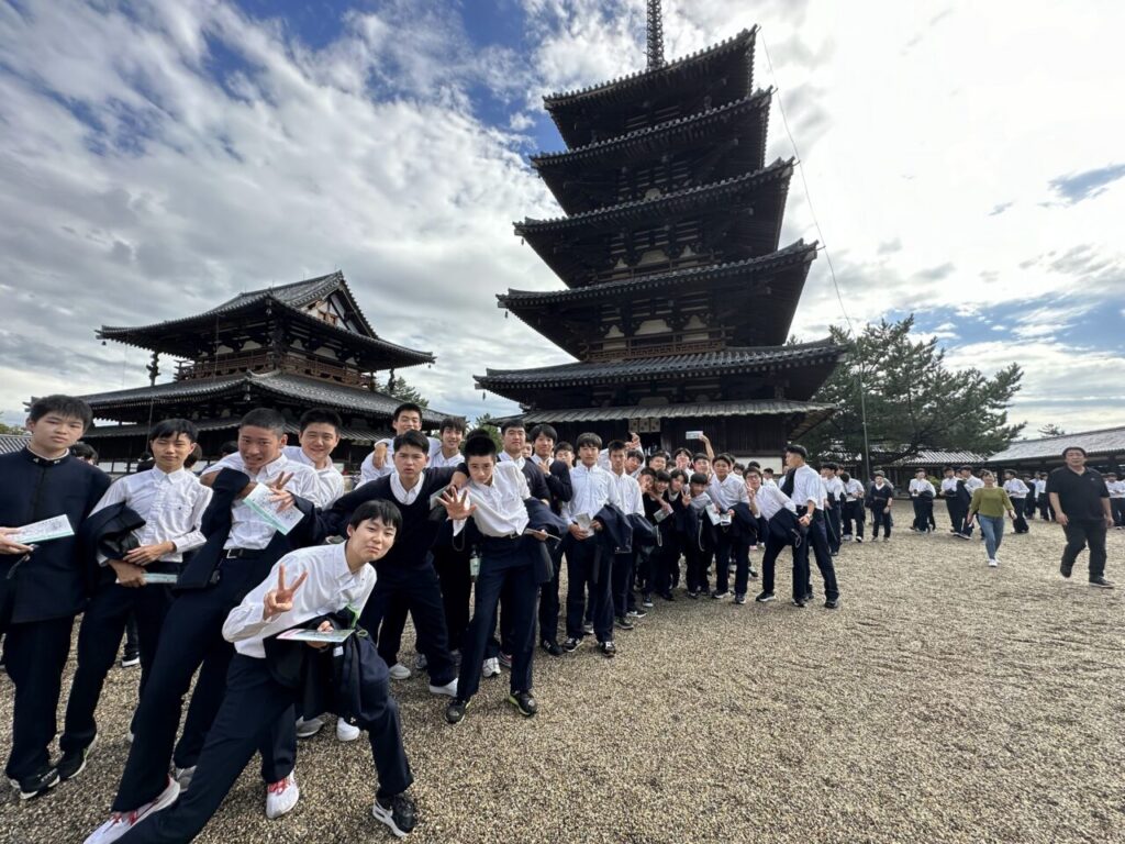 中学3年生 修学旅行集合写真